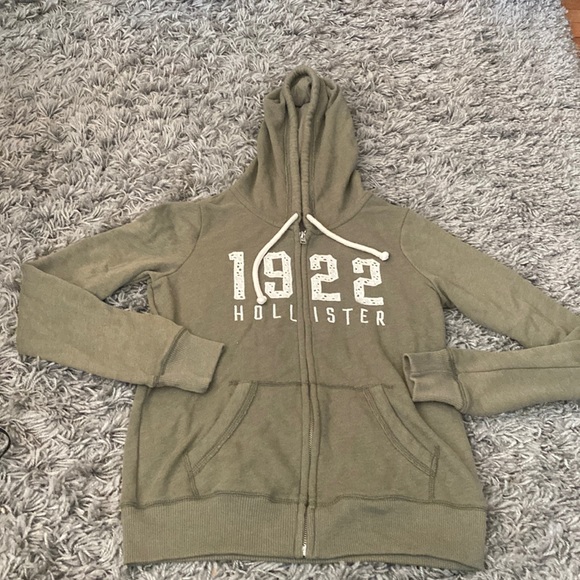 Hollister sweatshirt - Picture 1 of 4